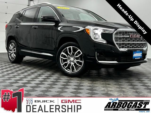 2023 GMC Terrain Denali's photo