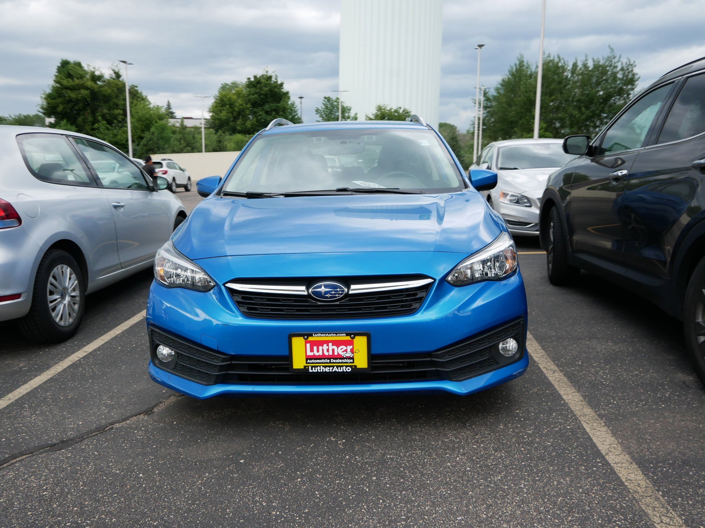 Used 2021 Subaru Impreza Premium with VIN 4S3GTAV66M3714714 for sale in Vadnais Heights, Minnesota