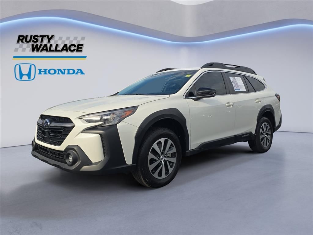 2024 Subaru Outback Premium's photo