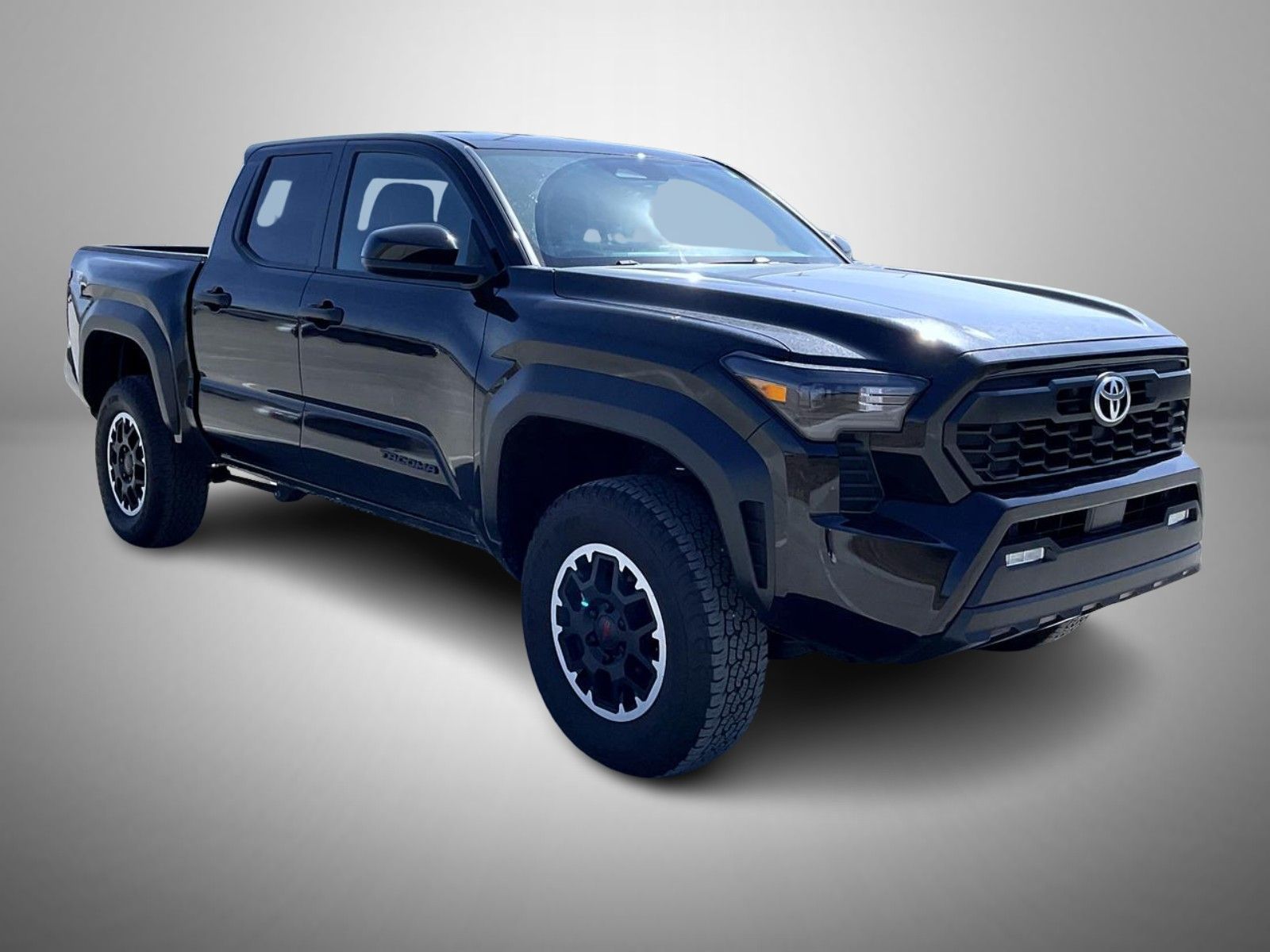 2024 Toyota Tacoma TRD Off-Road photo 3