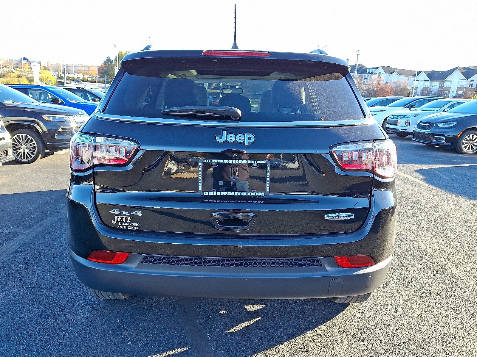 2021 Jeep Compass Latitude photo 4