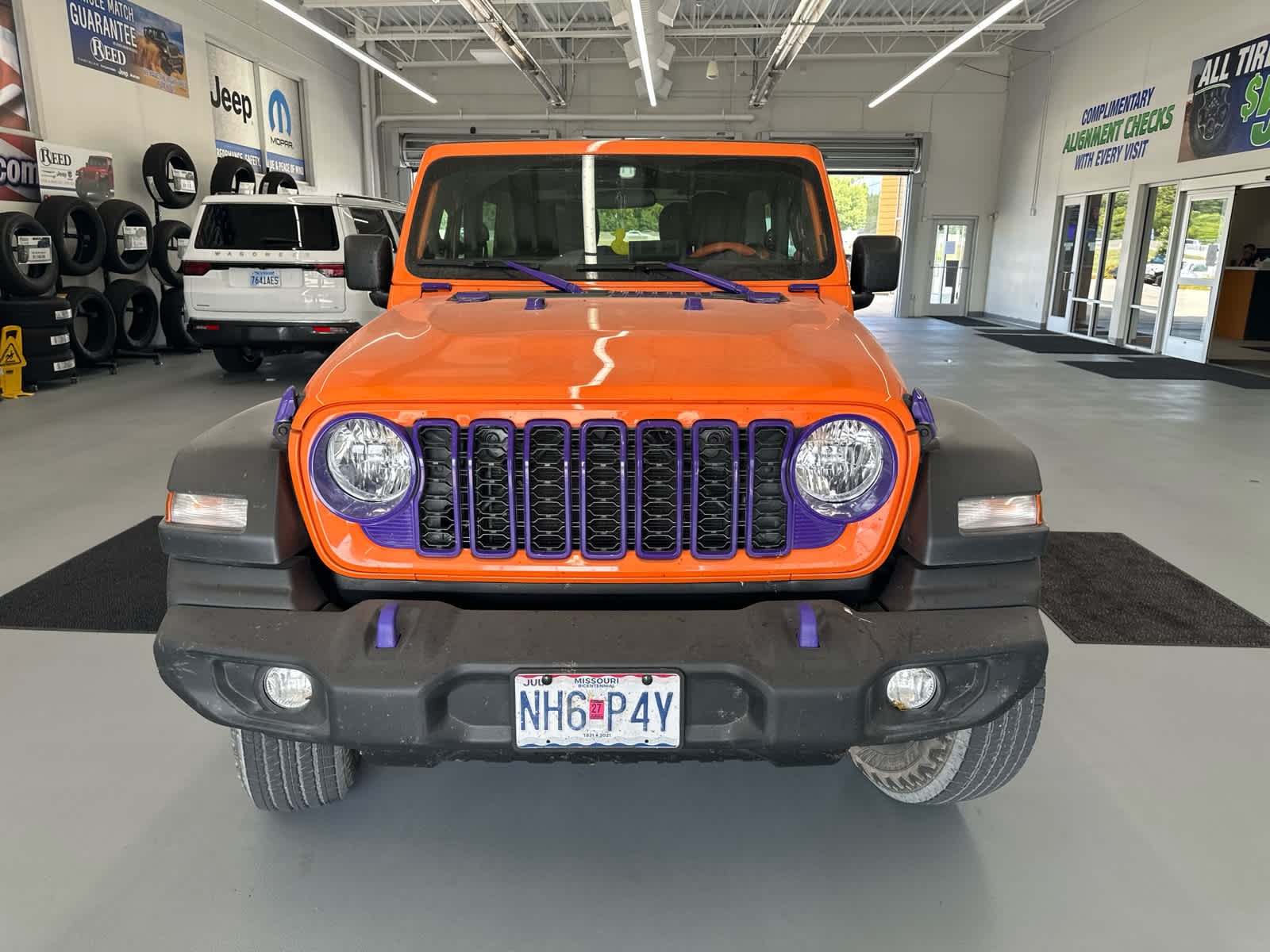 Used 2025 Jeep Wrangler 2-Door Sport with VIN 1C4PJXAN8SW617130 for sale in Kansas City