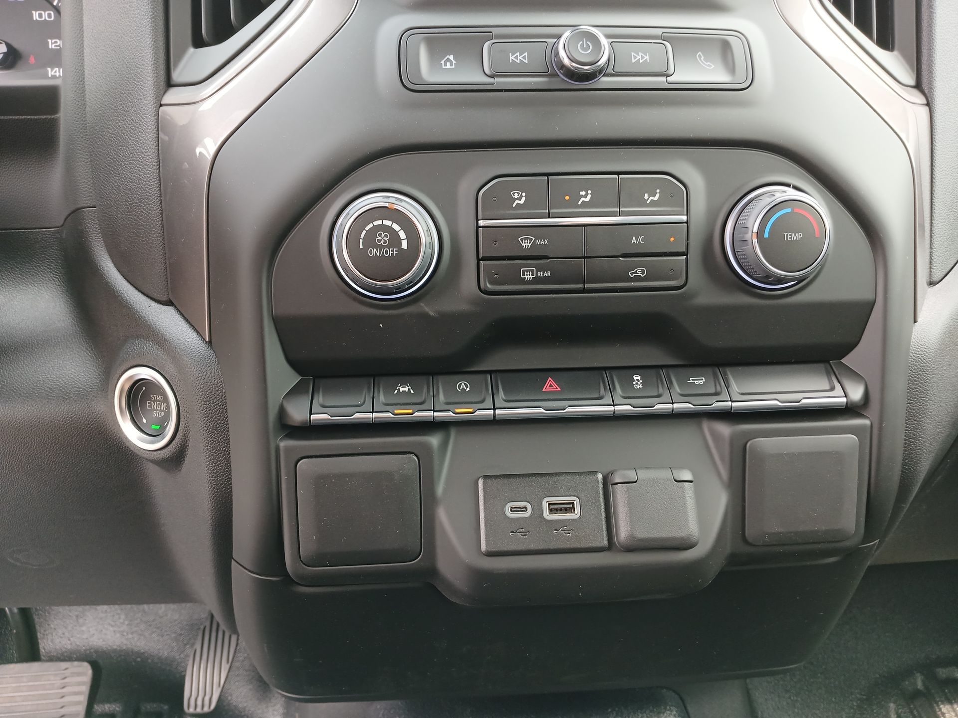 2025 Chevrolet Silverado 1500 photo 34