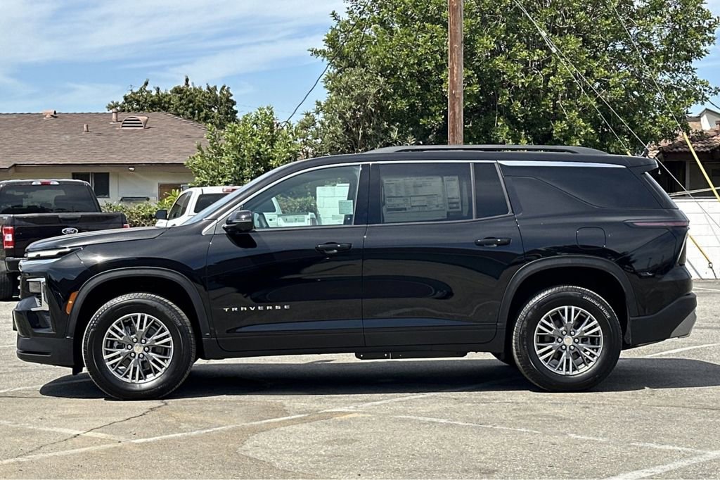 2026 Chevrolet Traverse photo 7
