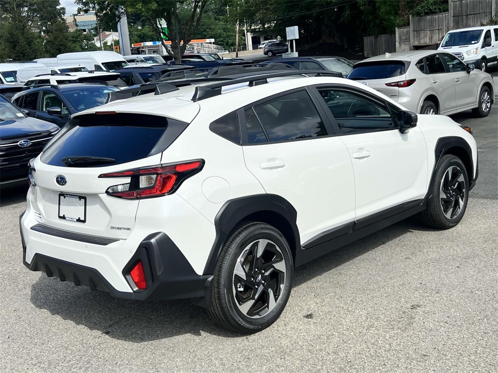 2025 Subaru Crosstrek Limited photo 3