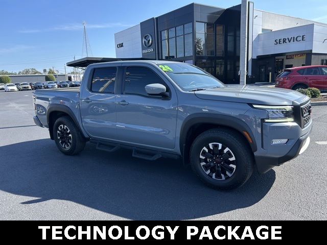 2024 Nissan Frontier PRO-X's photo