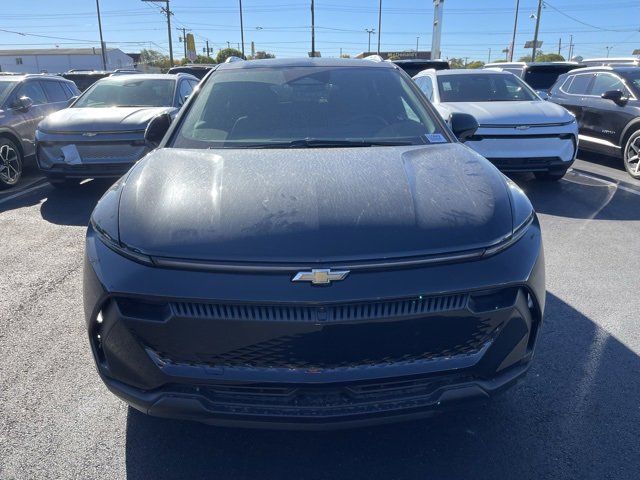 2026 Chevrolet Equinox EV 1LT photo 2