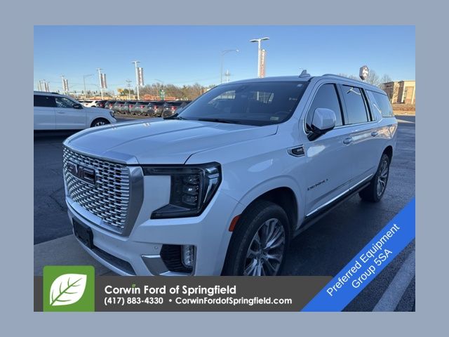 2022 GMC Yukon Denali's photo