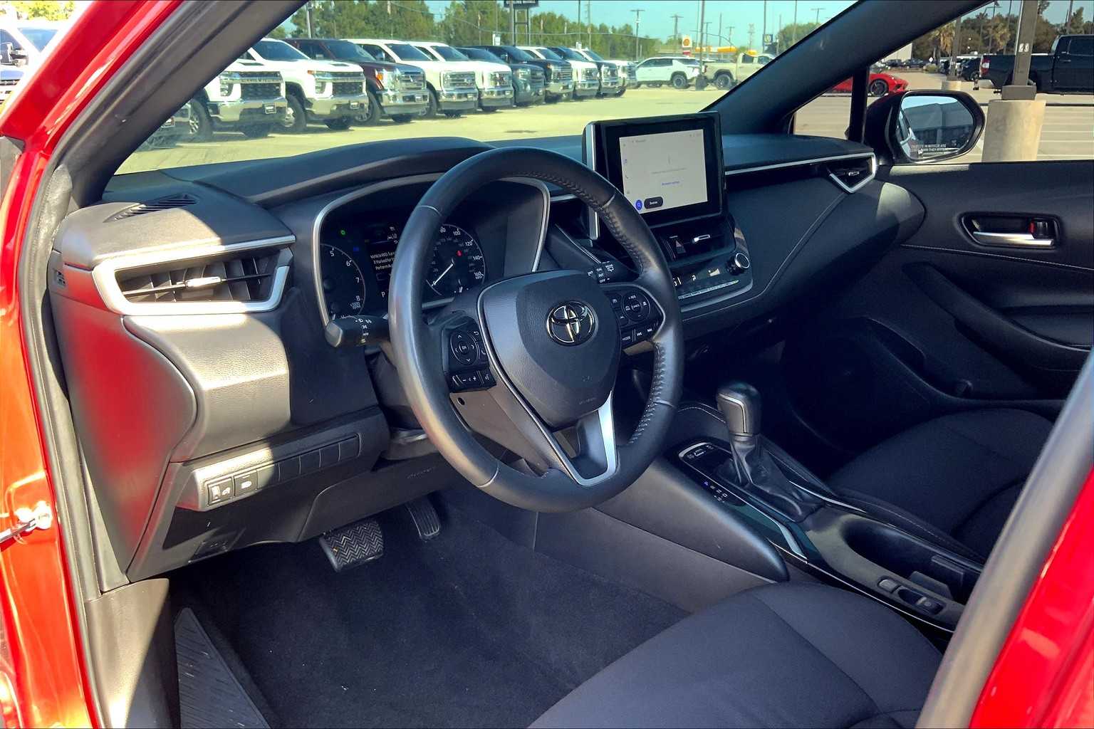 2023 Toyota Corolla SE photo 16