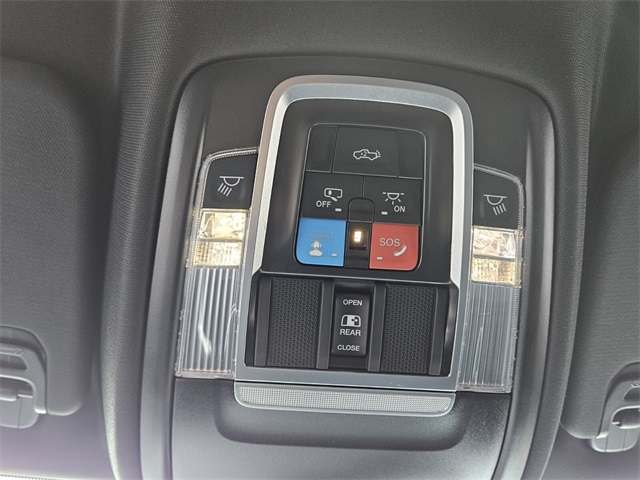 2025 Ram 1500 Big Horn Lone Star photo 19