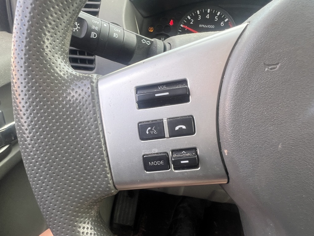 2015 Nissan Frontier SV photo 29