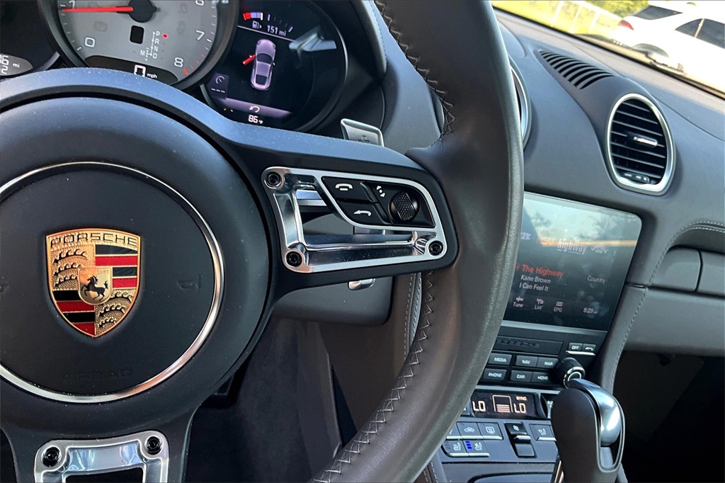 2025 Porsche Cayman S photo 11