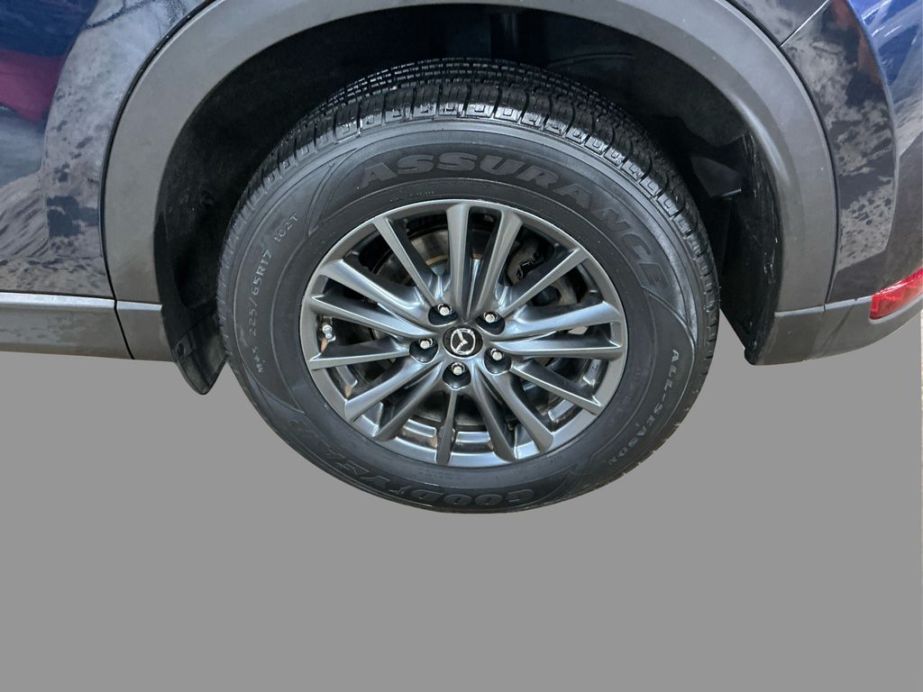 2020 Mazda CX-5 Touring photo 16