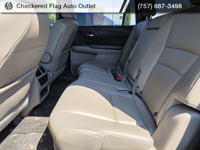 2017 Honda Pilot EX-L photo 20