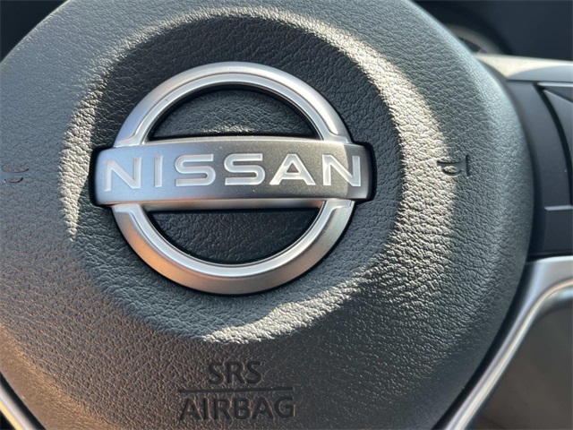 2025 Nissan Sentra SV photo 26