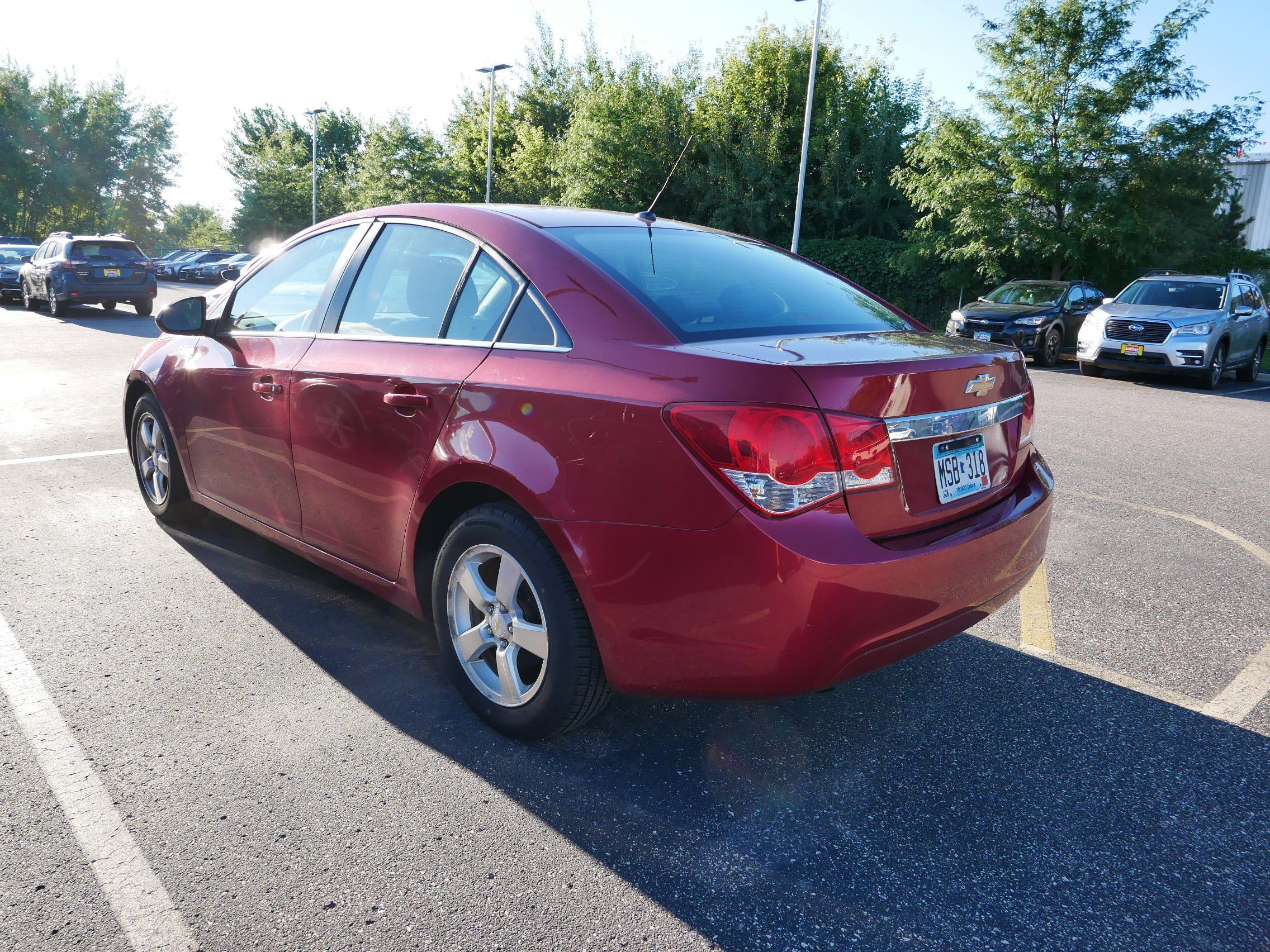 2011 Chevrolet Cruze LT photo 3