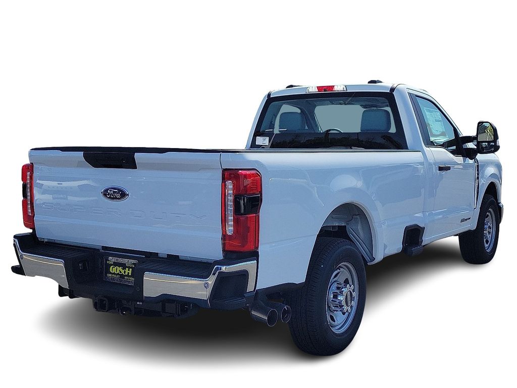 2024 Ford F-350 XL photo 4