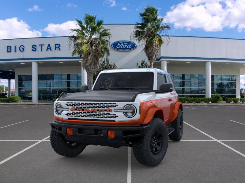 2025 Ford Bronco First Edition photo 2
