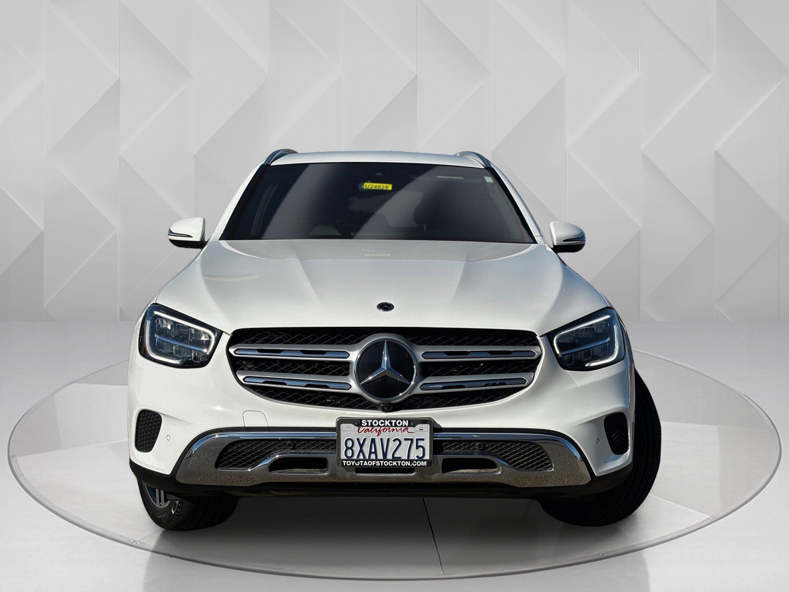 2021 Mercedes Benz GLC 300 photo 4