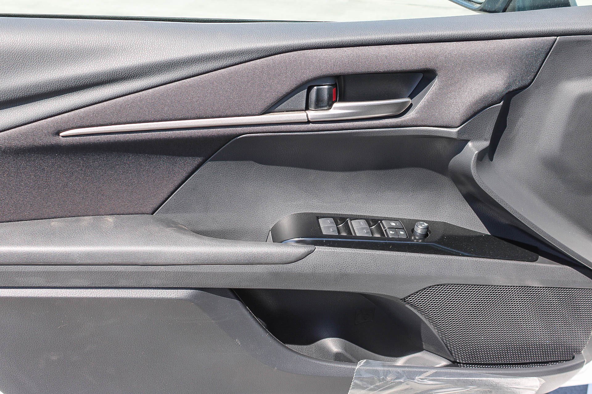 2025 Toyota Camry LE photo 21