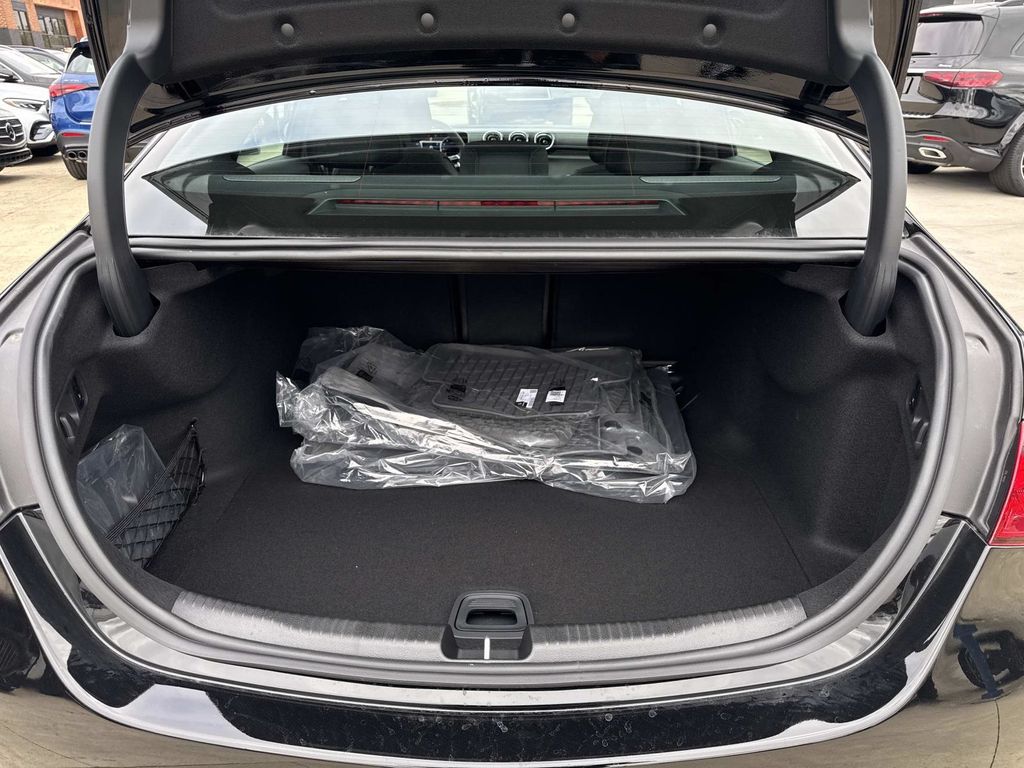 2026 Mercedes Benz C 300 4MATIC Sedan photo 4