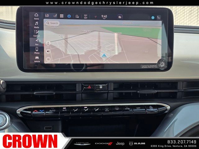 2025 Fiat 500e La Prima photo 17