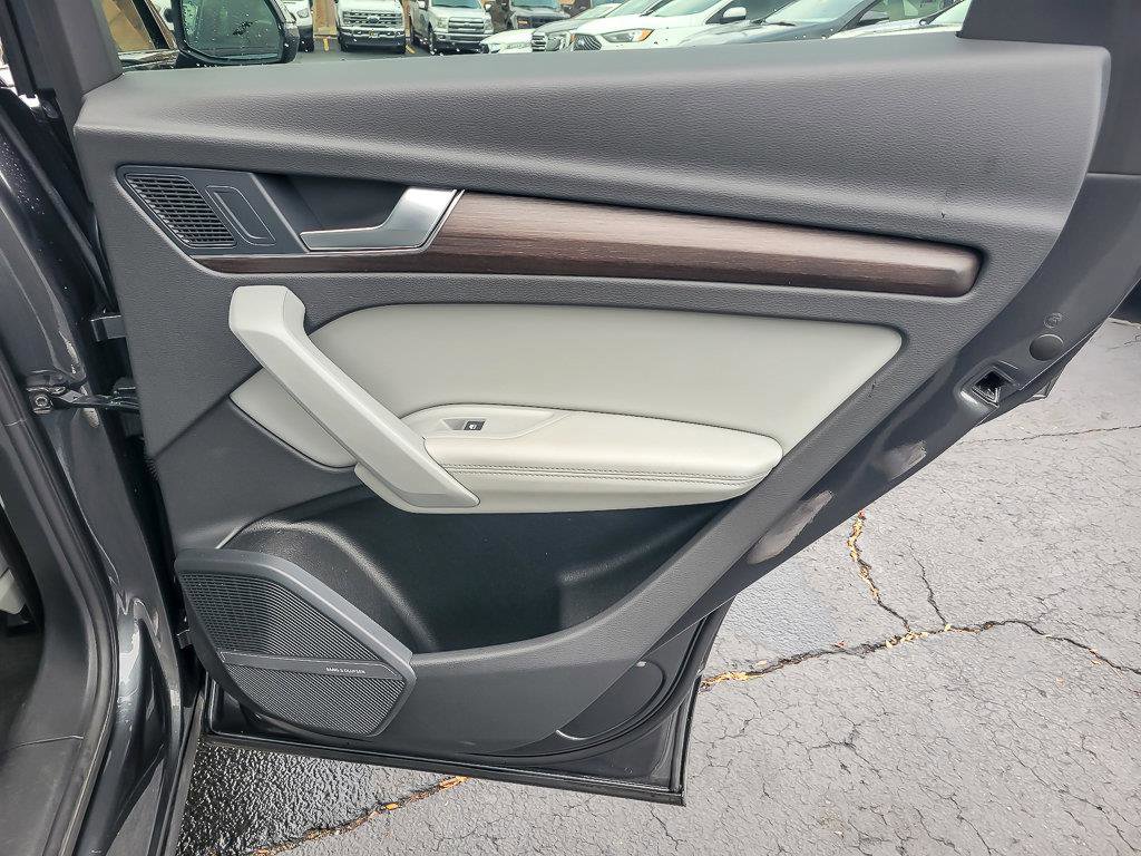 2022 AUDI Q5 - Image 28