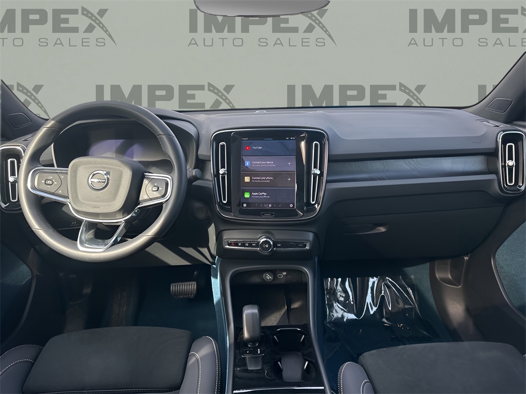 2023 Volvo C40 Recharge Ultimate photo 13
