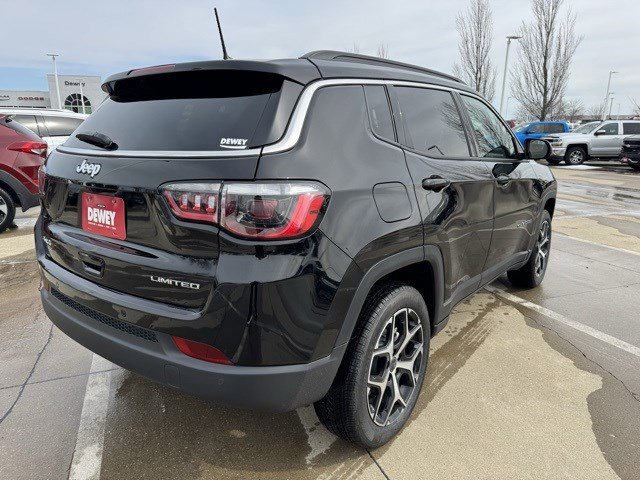 2025 Jeep Compass Limited photo 6