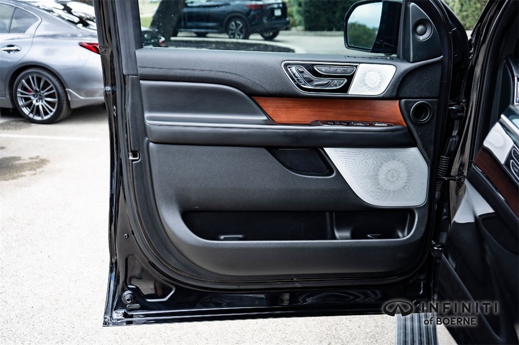 2020 Lincoln Navigator Reserve photo 9