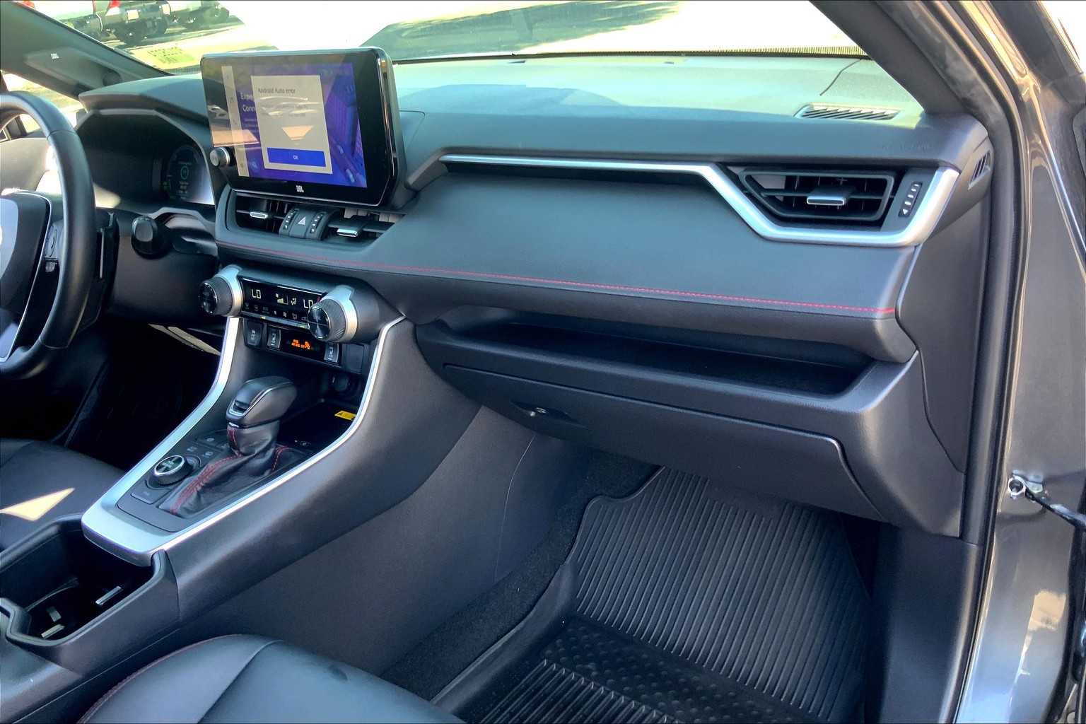2023 Toyota RAV4 Prime XSE photo 15