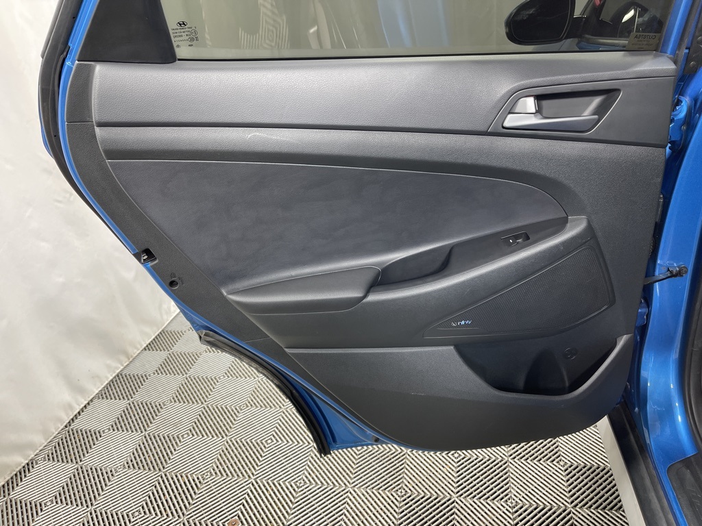 2017 Hyundai Tucson SE Plus photo 24