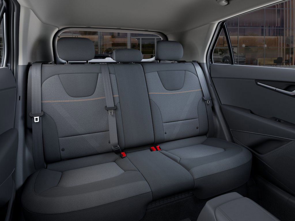 2025 Kia Niro LX photo 8