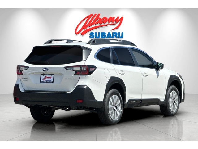 2025 Subaru Outback Premium photo 2