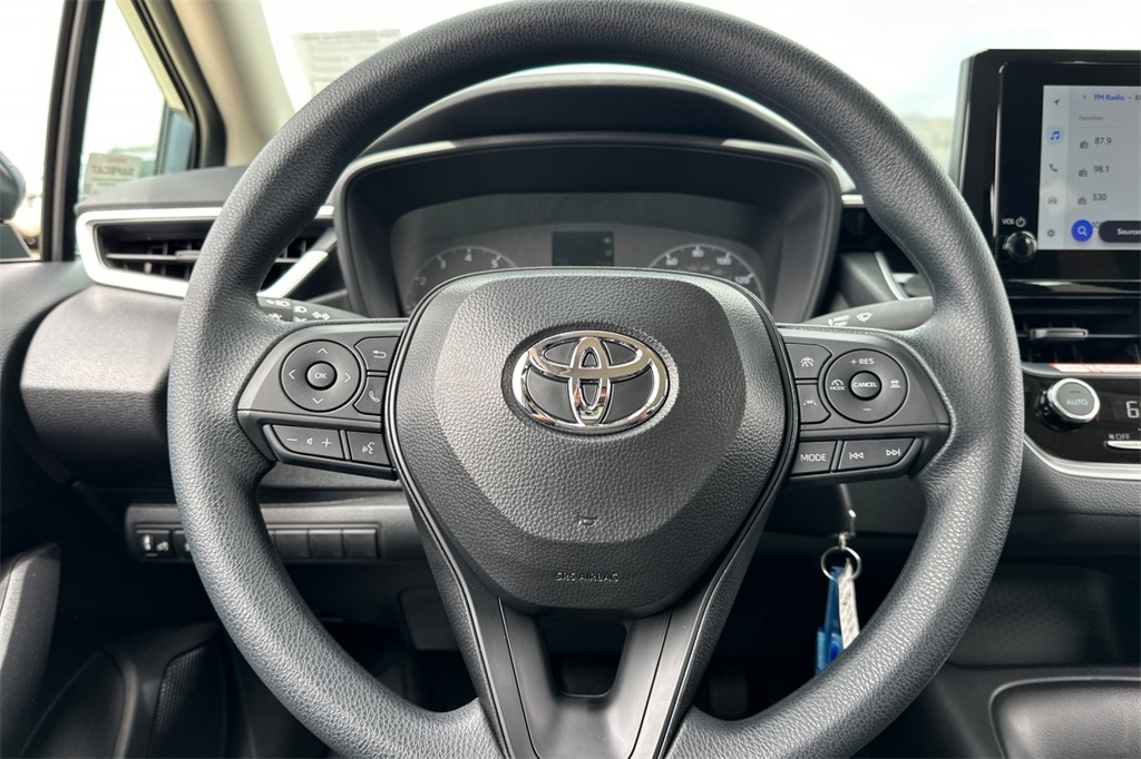 2025 Toyota Corolla LE photo 21
