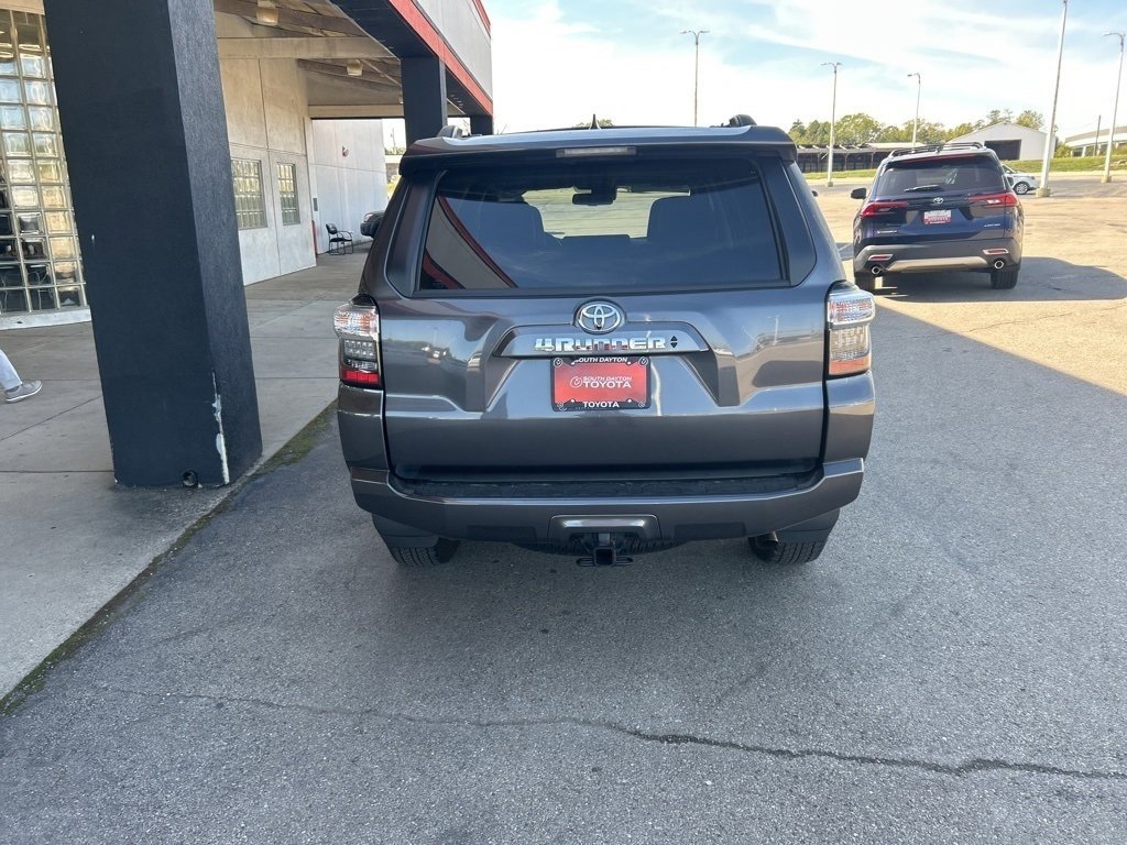 2023 Toyota 4Runner SR5 Premium photo 3