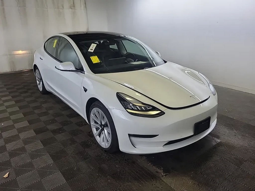 Used 2021 Tesla Model 3 Base with VIN 5YJ3E1EB3MF855765 for sale in Parma, OH