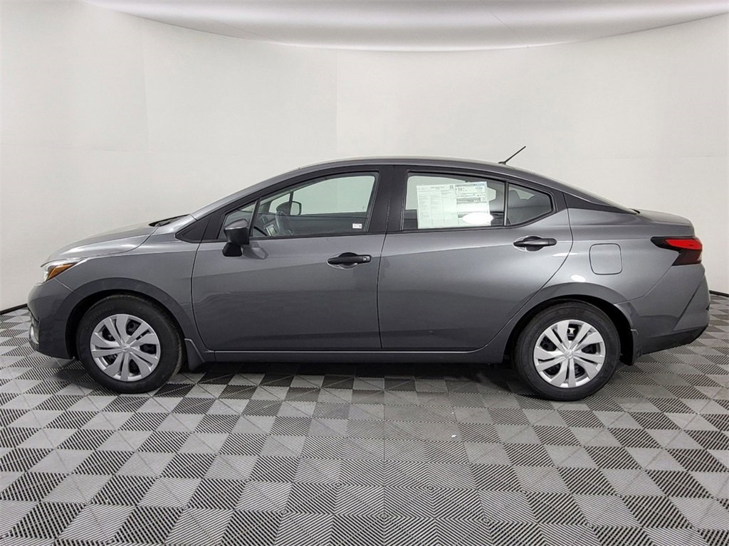 2025 Nissan Versa S photo 3