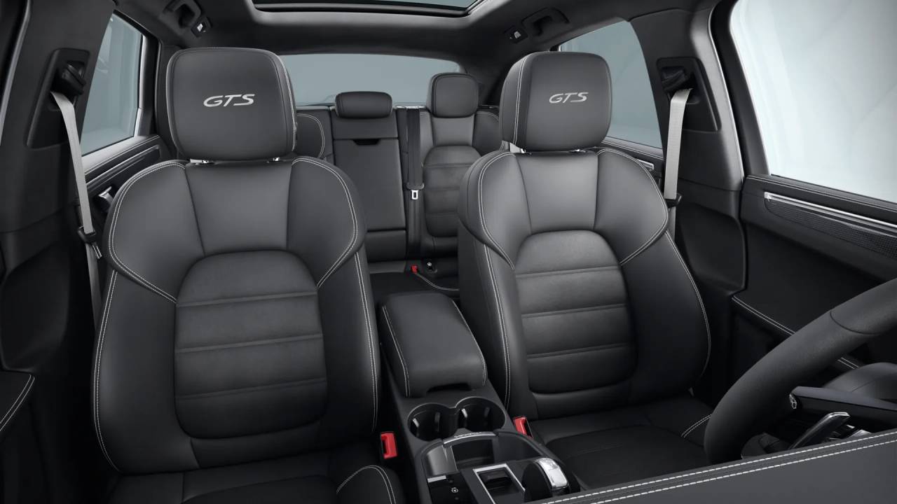 2026 Porsche Macan GTS photo 9