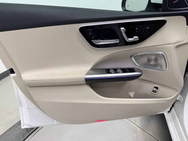 2025 Mercedes Benz C 300 photo 36