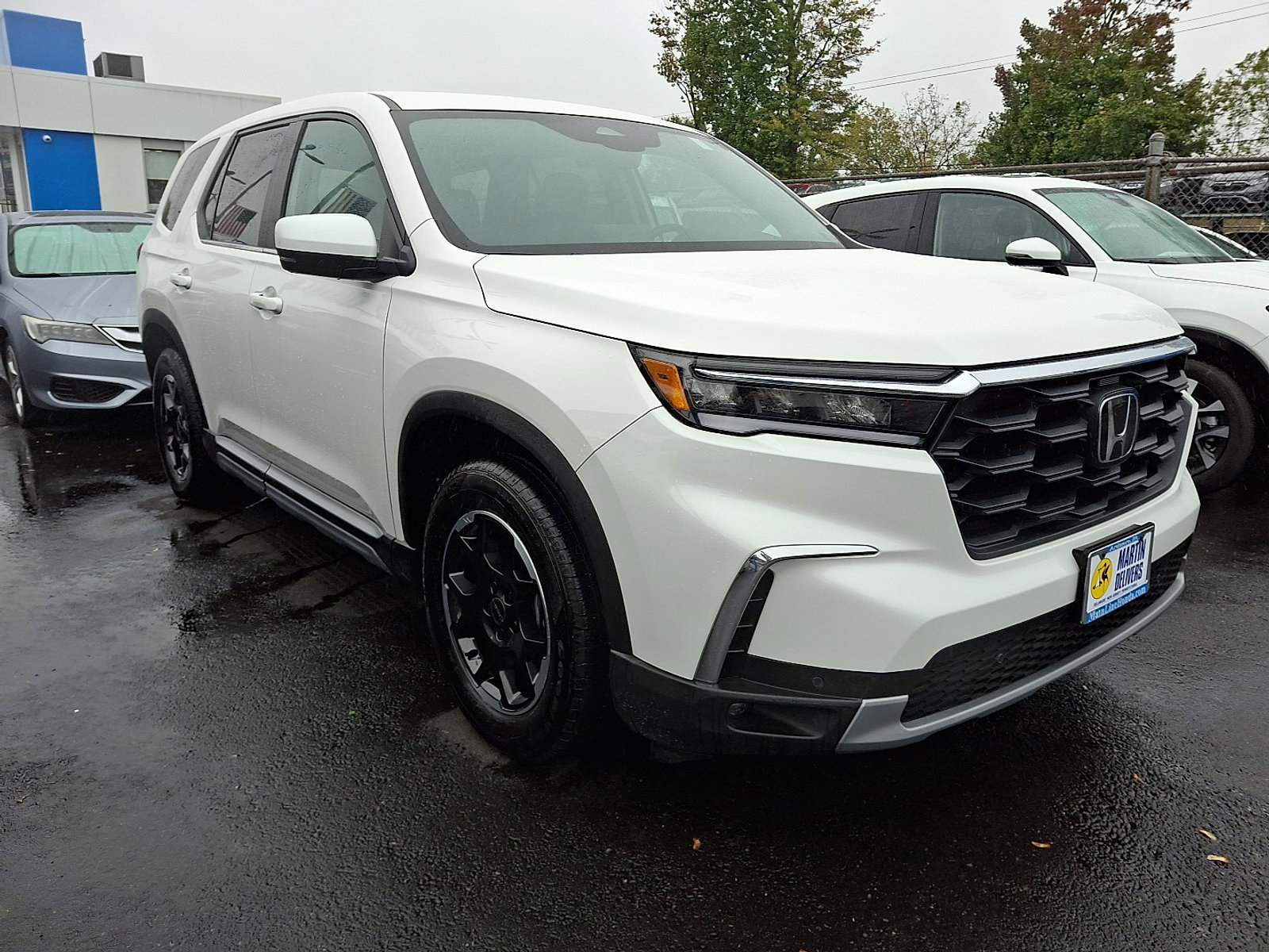 2025 Honda Pilot EX-L photo 2