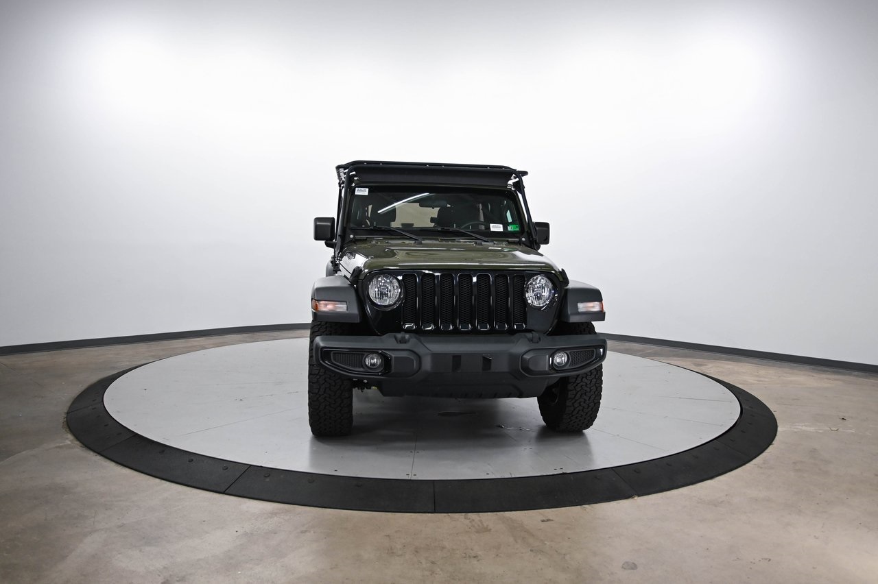 2020 Jeep Wrangler Unlimited Willys photo 2