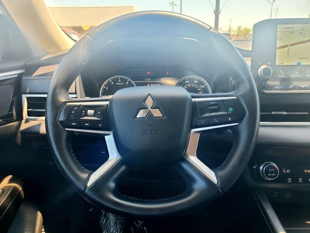 2024 Mitsubishi Outlander SE photo 17
