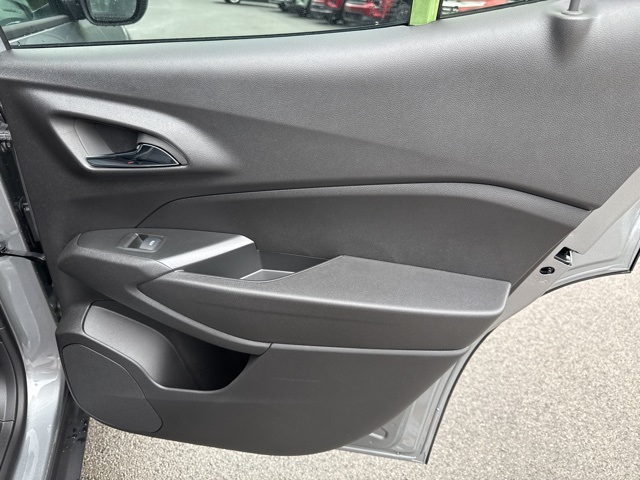 2026 Chevrolet Trax LT photo 11