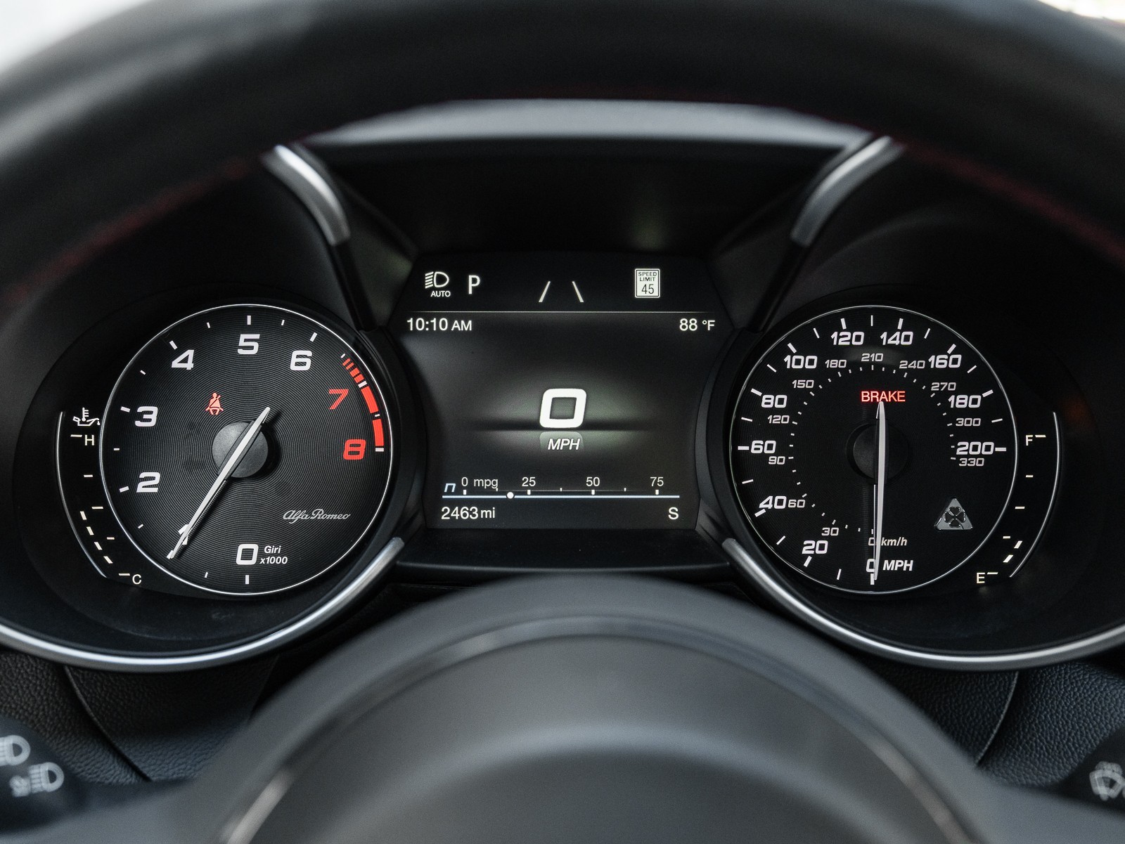 2020 Alfa Romeo Giulia Quadrifoglio photo 42