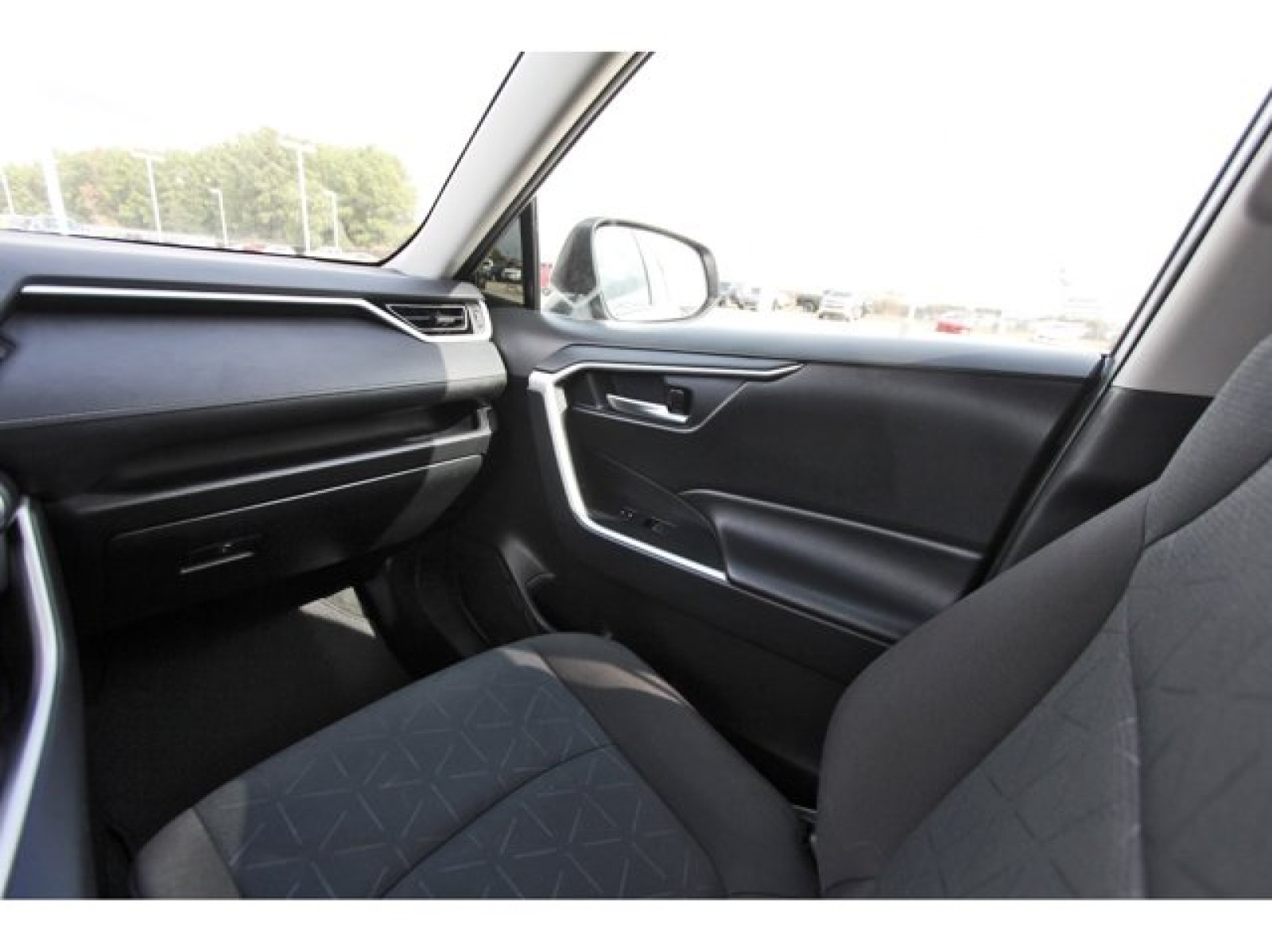 2024 Toyota RAV4 XLE Silver at TX Auto Group