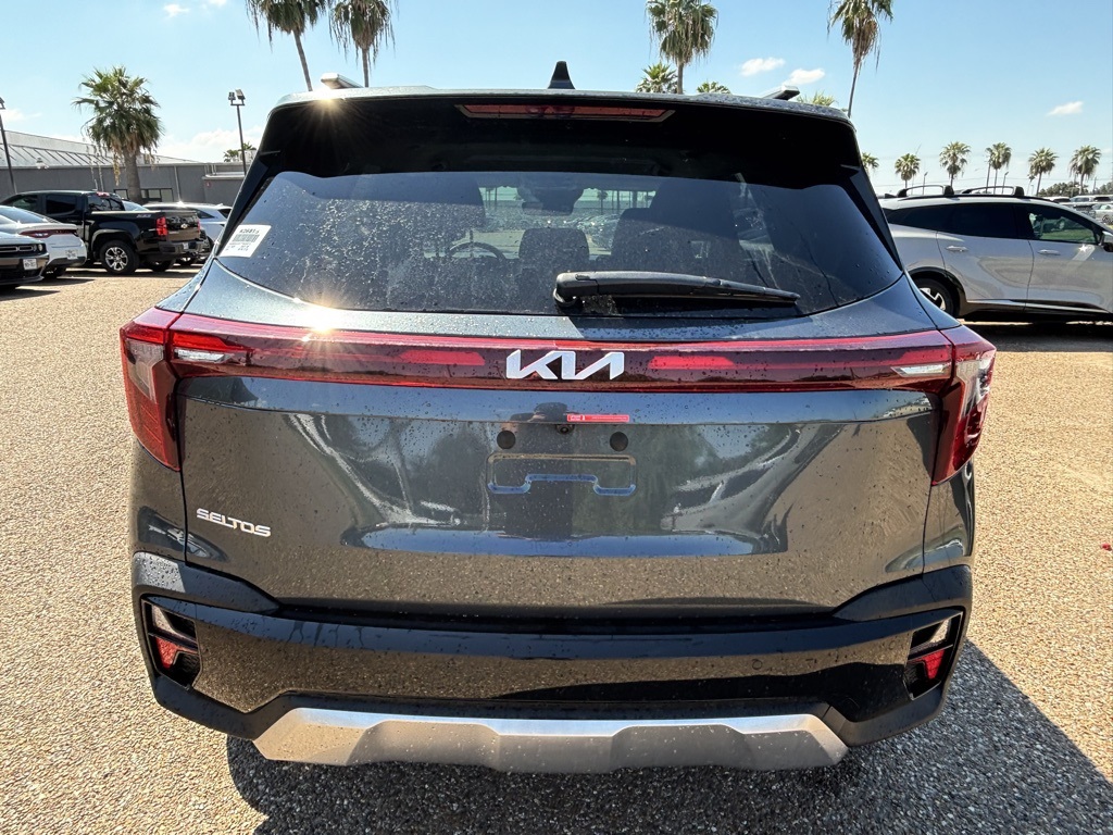 2026 Kia Seltos EX photo 5