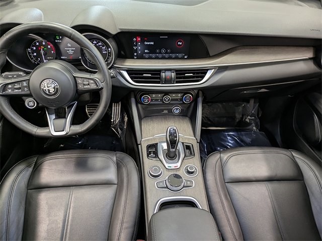 2022 Alfa Romeo Stelvio Ti photo 21