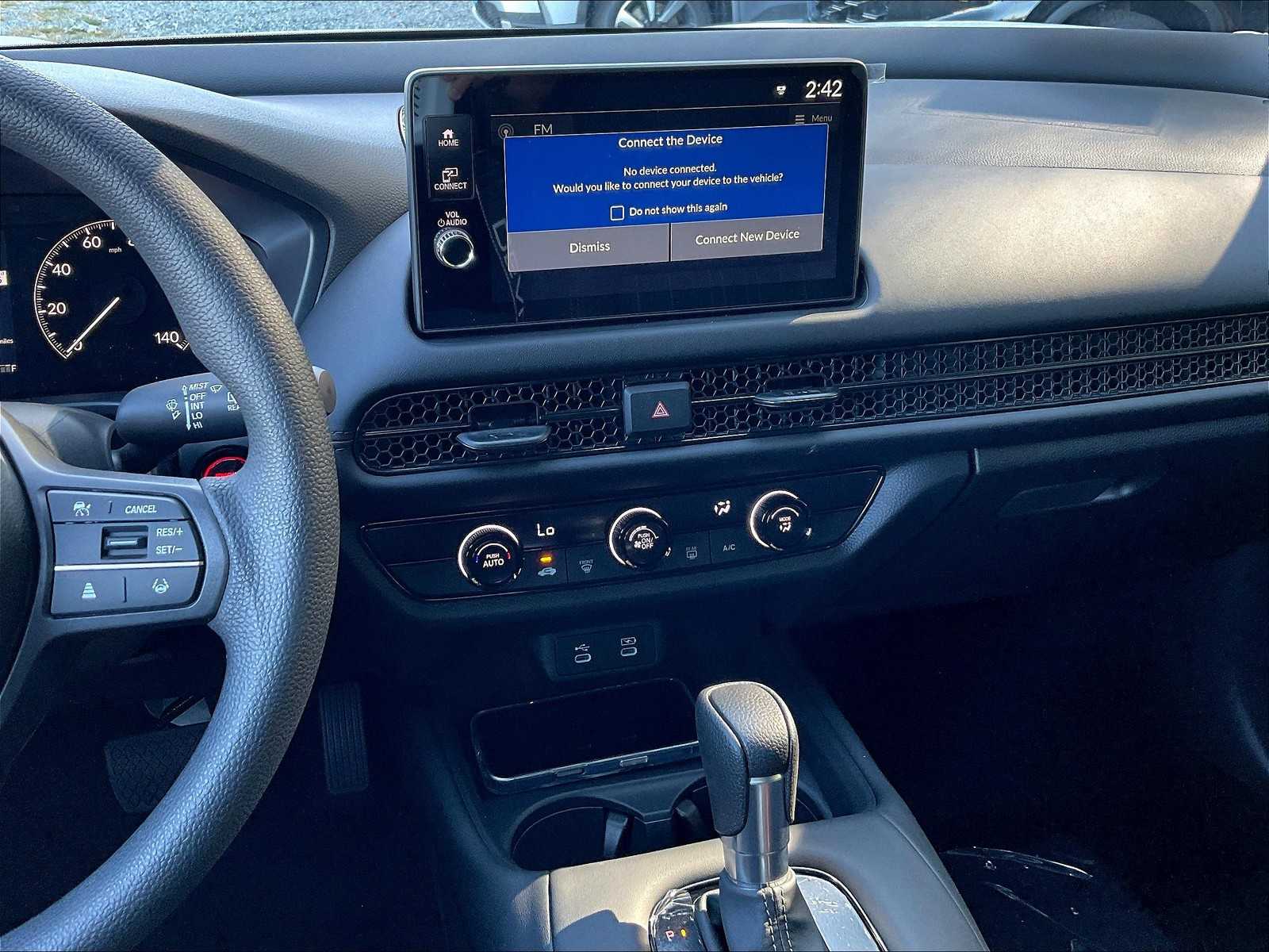 2026 Honda HR-V LX photo 11