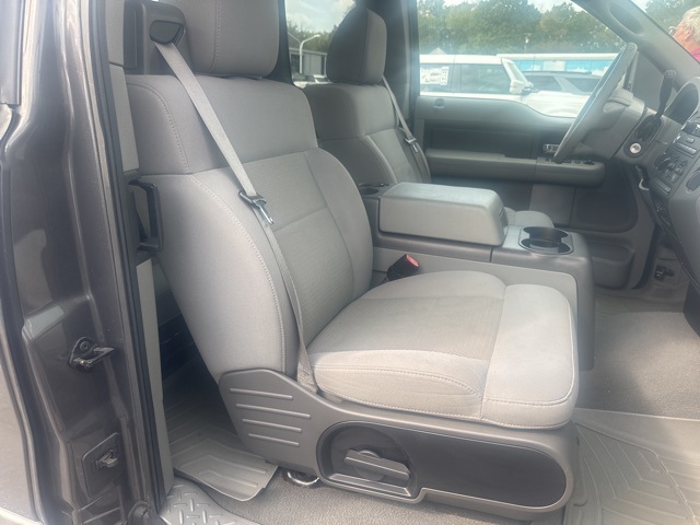 2006 Ford F-150 photo 3
